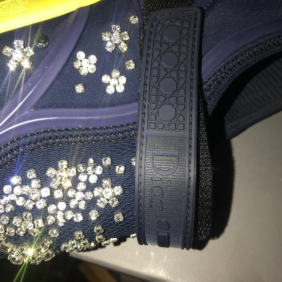 SOLDDDDDD - Picture 4 of 5